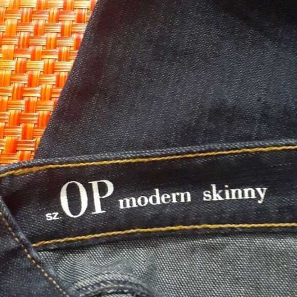 Ann Taylor Loft Modern Skinny Jean's Women's NWOT‎ - Picture 2 of 6